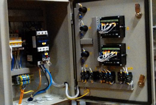 Шкаф внутри