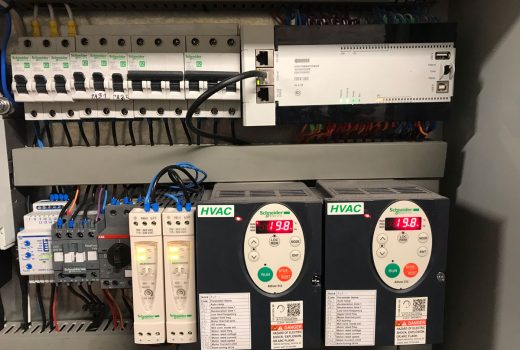 Щит управления микроклиматом