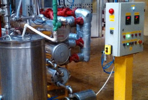Шкаф управления и пастеризатор