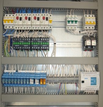 Шкаф управления. Общий вид