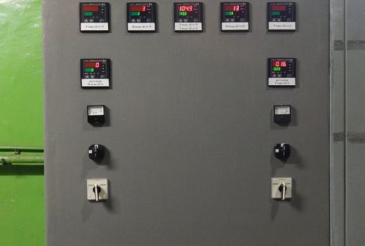 лицевая панель