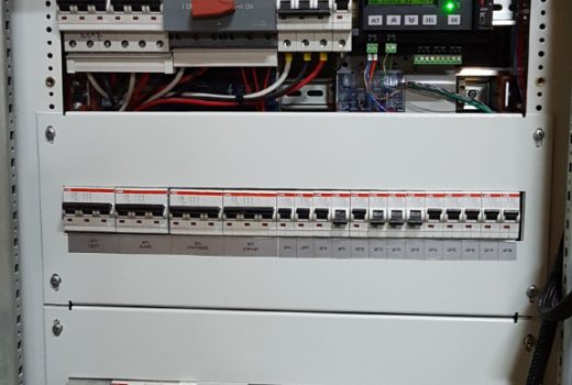 ВРУ с установленным программируемым реле ПР200