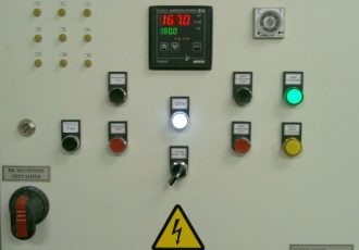 Щит управления печи полимеризации с контролем каждого ТЭНа