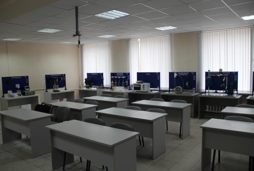 Проектирование и производство лабораторных комплексов для ФГАОУ ВПО «Уральского федерального университета имени первого Президента России Б.Н. Ельцина»