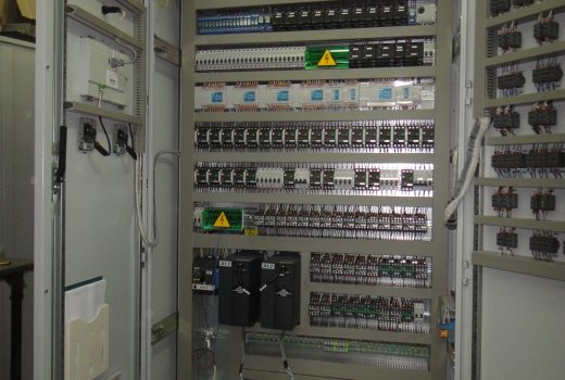 Вид ШУ установки «БиОКС»