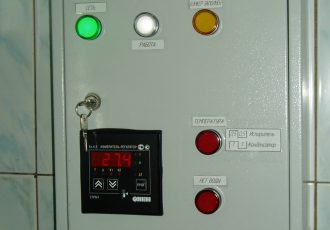 Щит управления льдогенератором на ПР110, 2ТРМ1 и САУ-М7Е