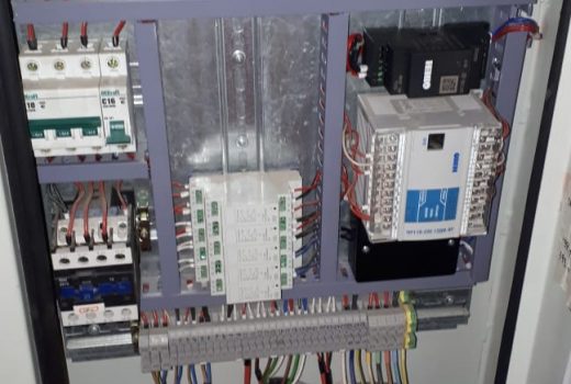 Шкаф управления насосами