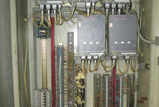 старый щит автоматики