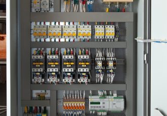 Система управления и контроля насосами и задвижкой